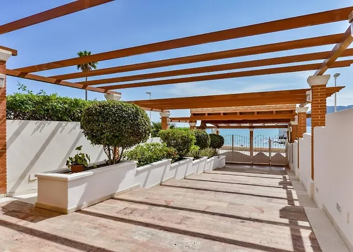 Διαμέρισμα Beachfront Magic Sea View Duplex Penthouse